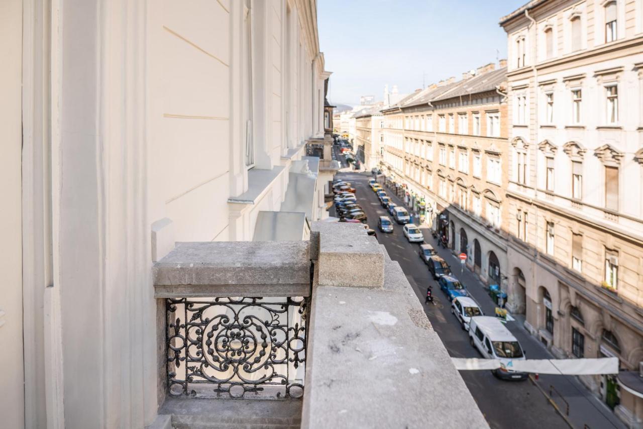 Milano Design Apartment City Center With Ac Budapeşte Dış mekan fotoğraf
